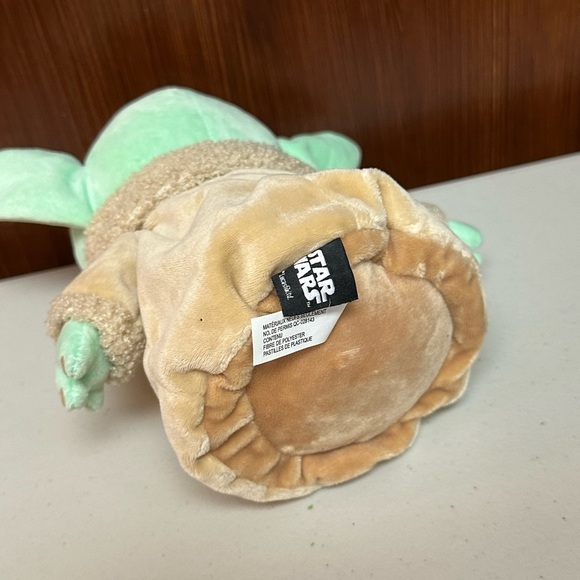 Star Wars the Mandalorian the child Grogu Baby Yoda plush - Picture 14 of 14